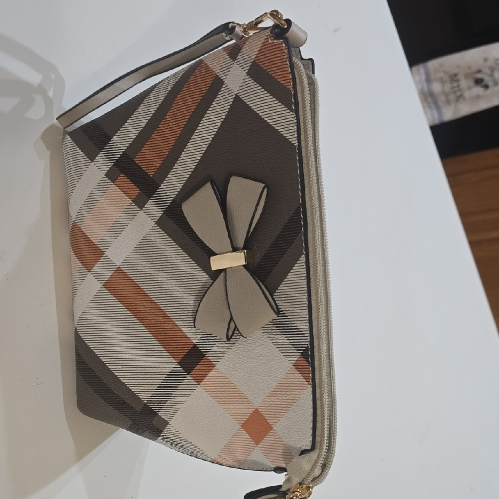 Plaid Bow Accent Wristlet Clutch - Beige Brown Orange